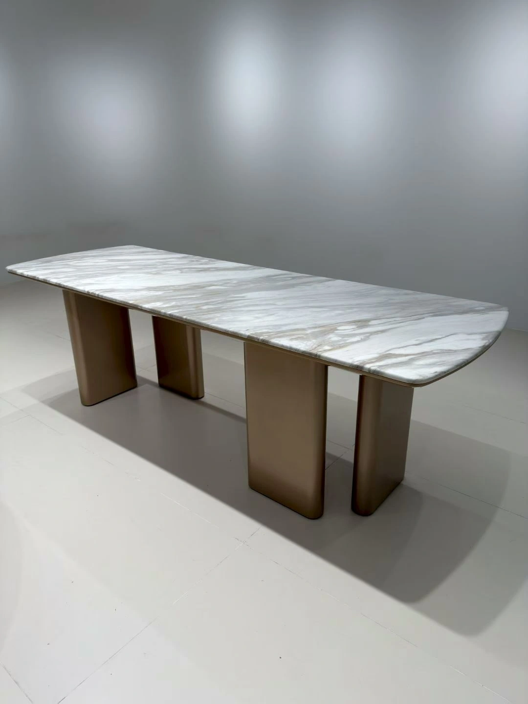 DT-601 Dining table