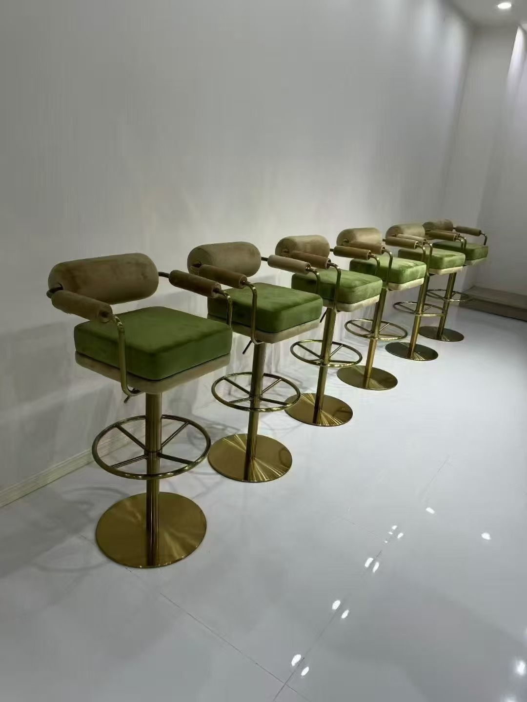 Vintage green velvet double bar chair