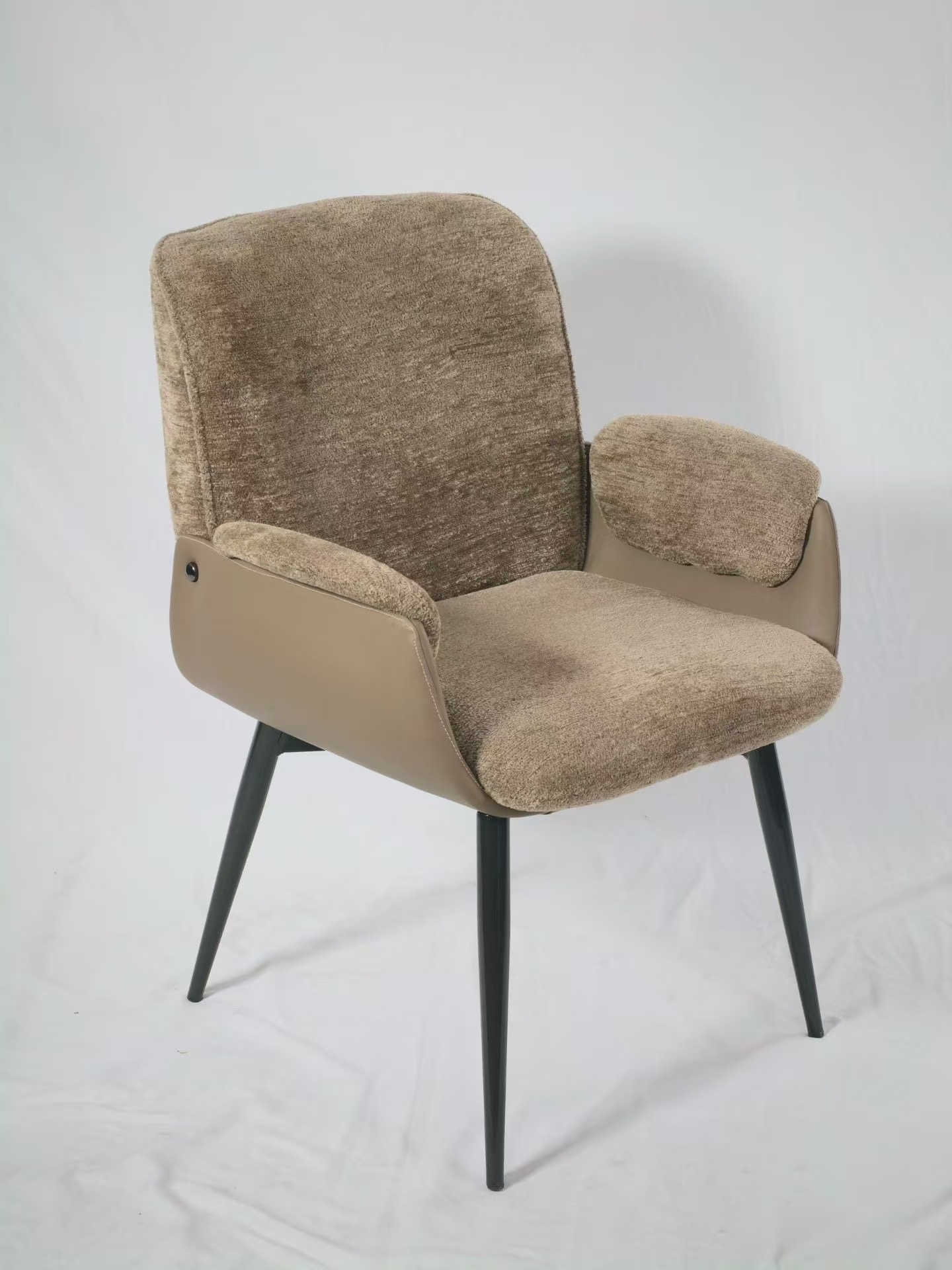 Dining chair