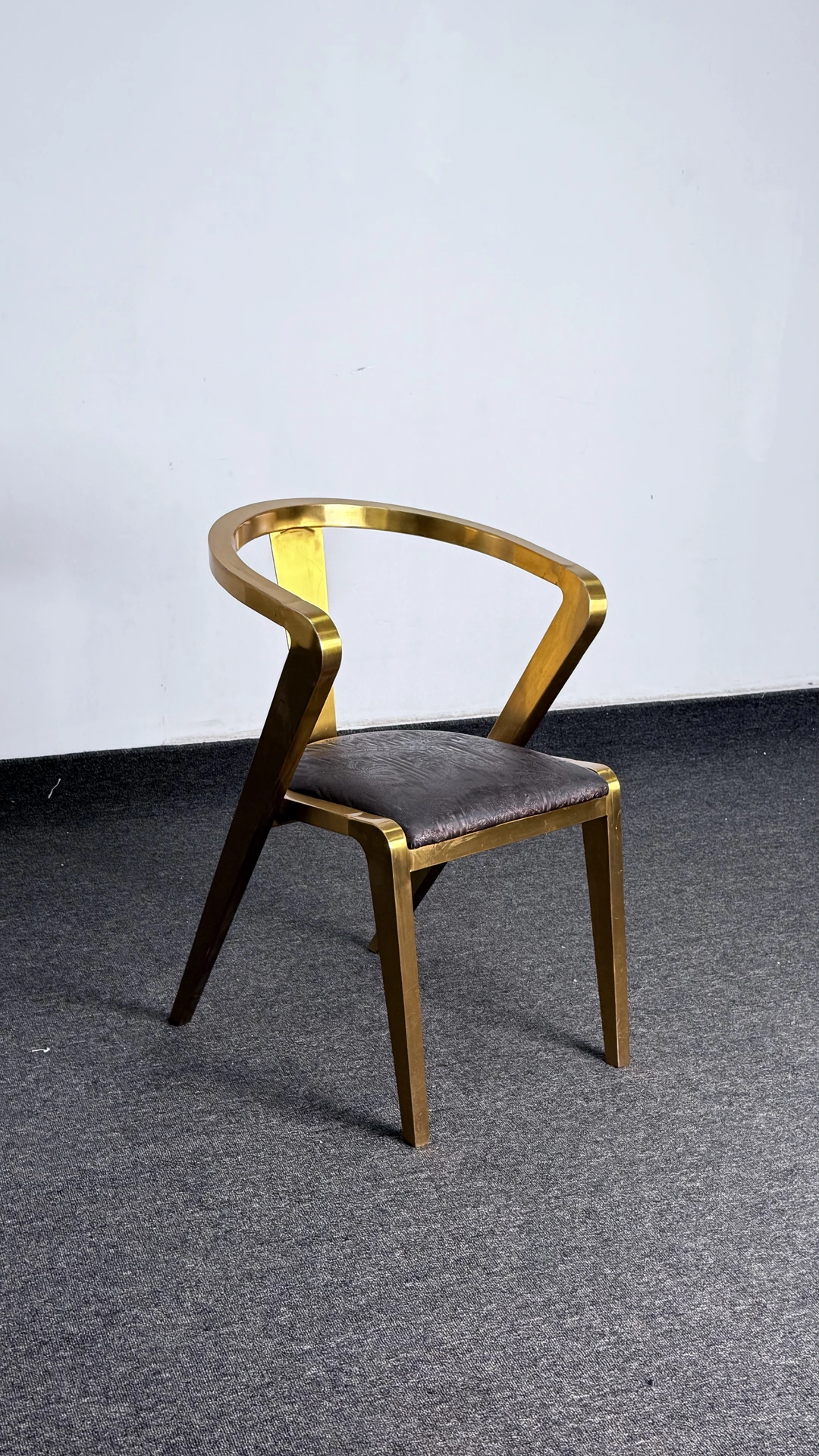 YT-0101 Chair