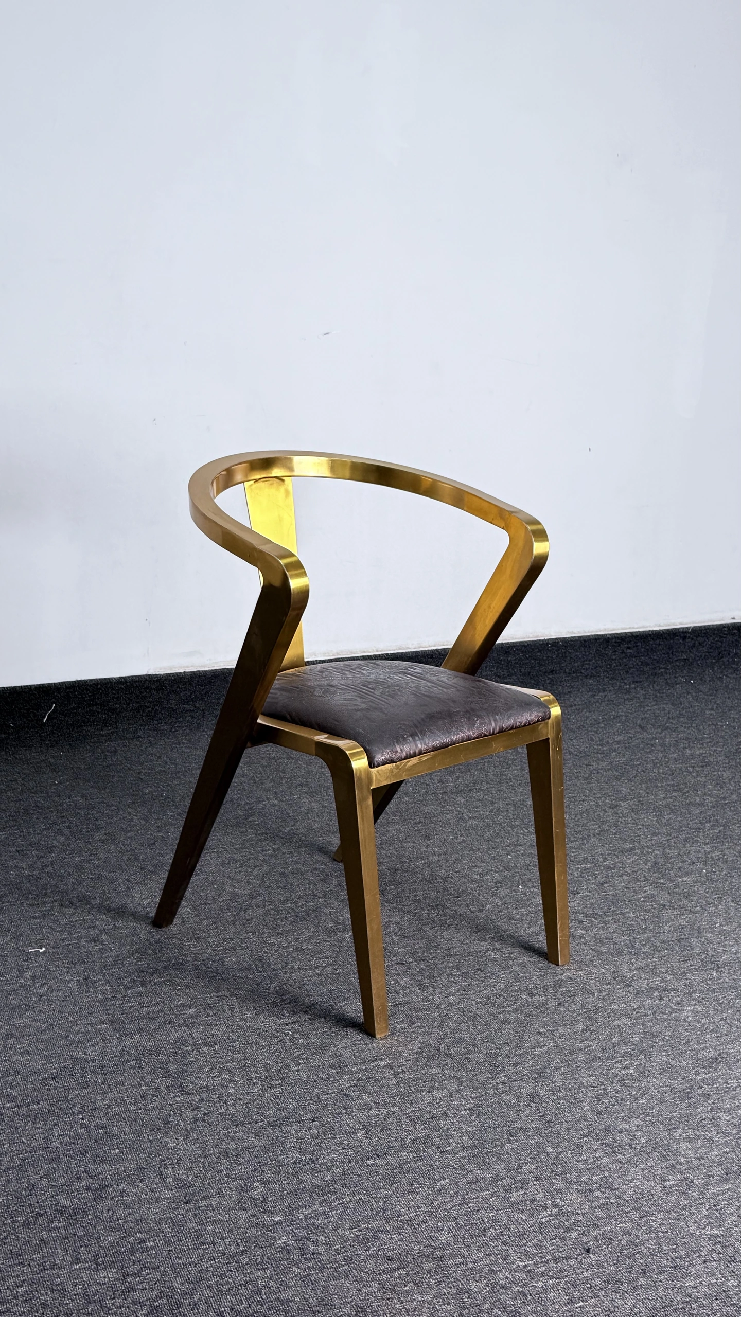 YT-0101 Chair