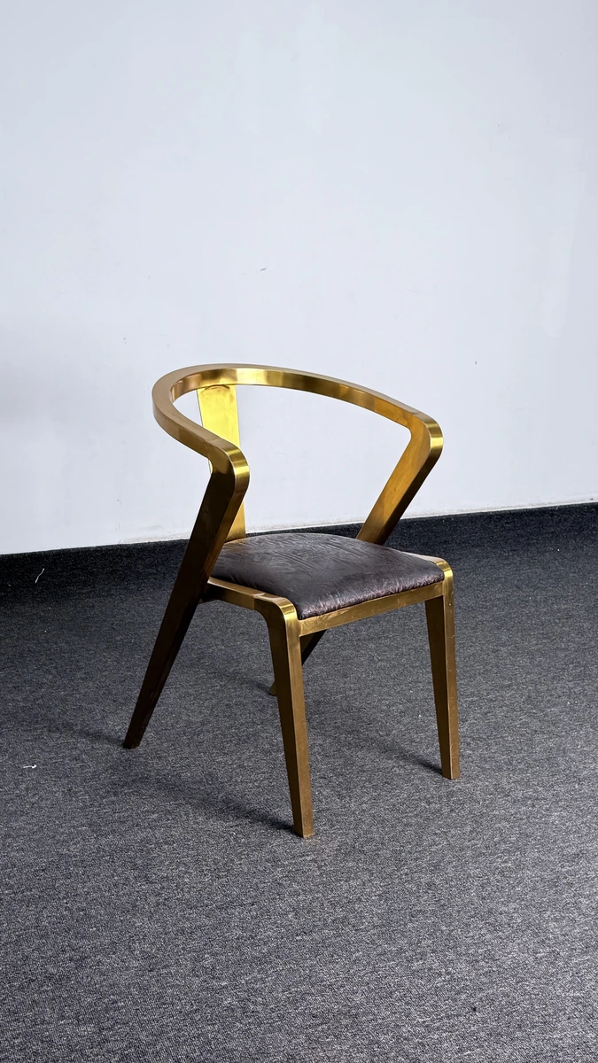 YT-0101 Chair