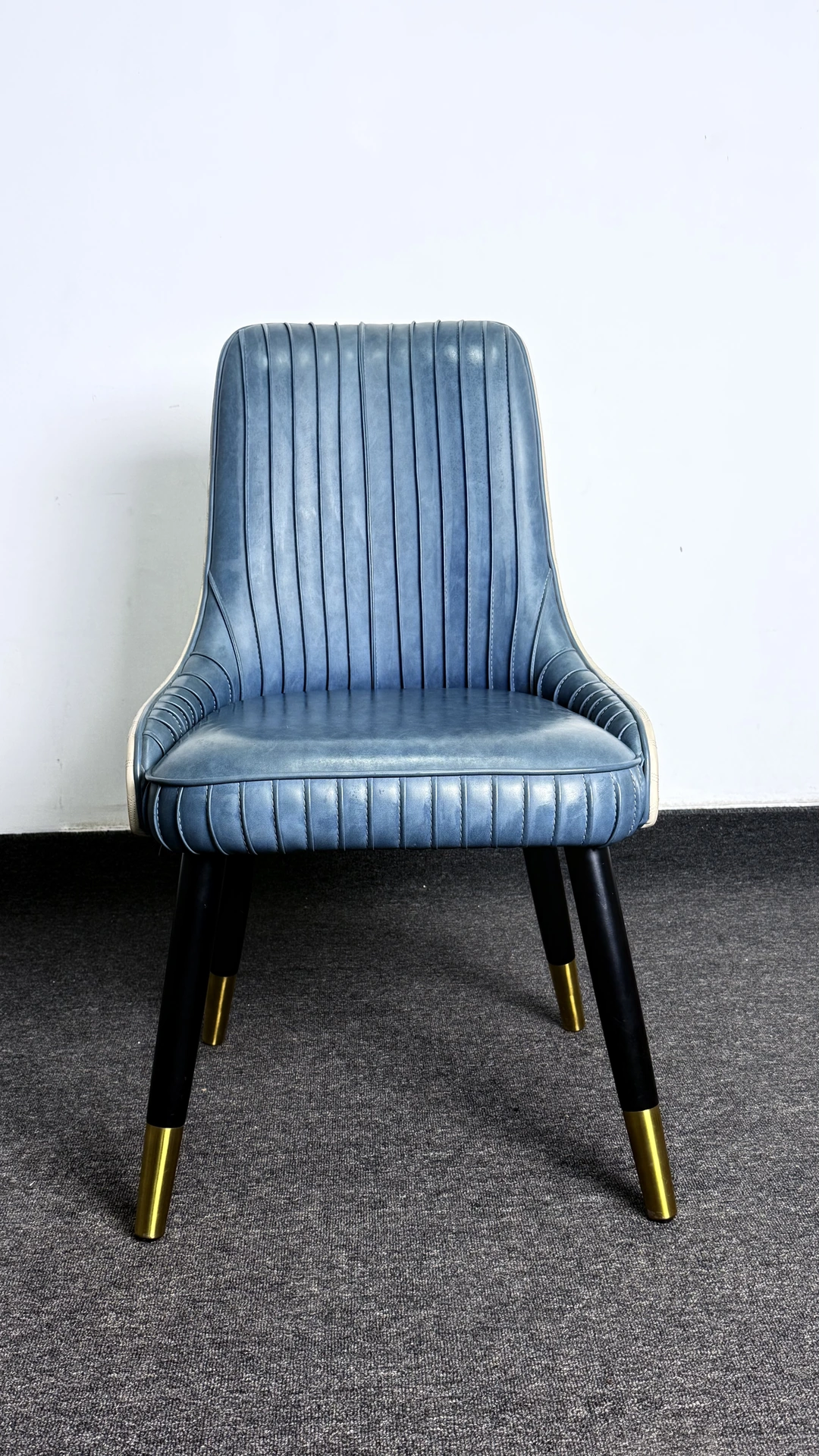 YT-0201 Chair