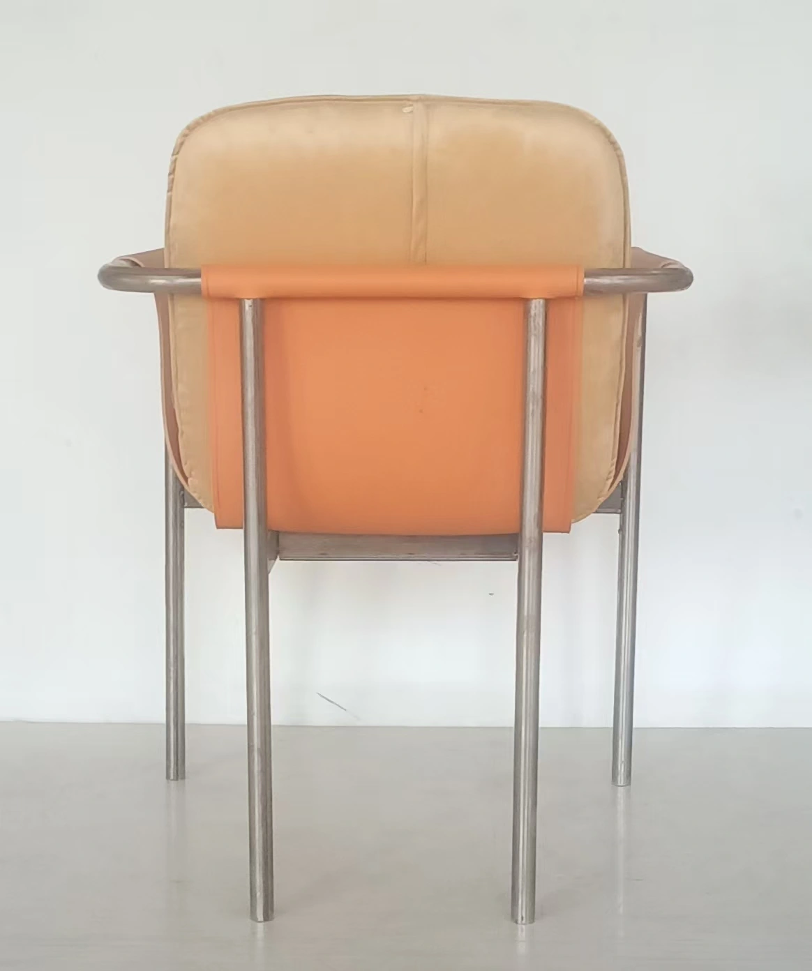 YT-0219 Chair